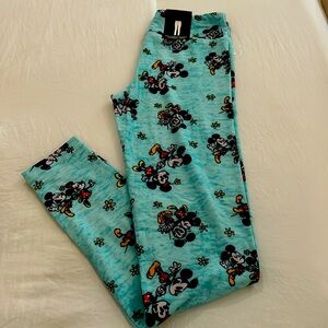 XS Disney leggings